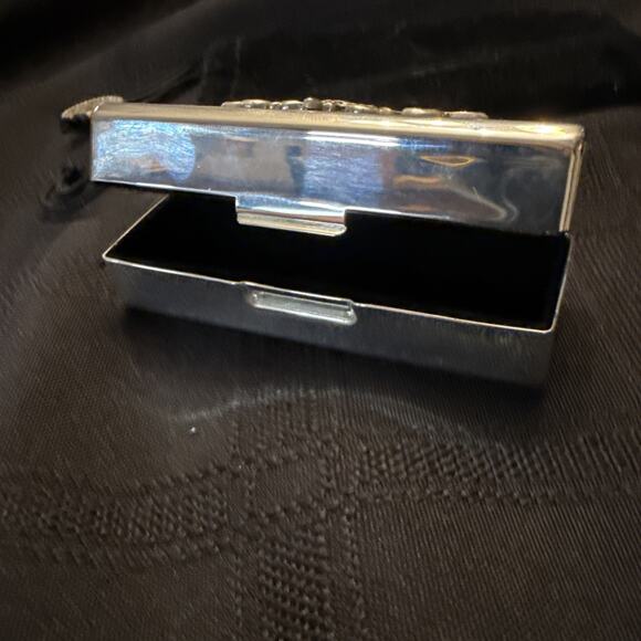 Silverplate With Moc Croc Top Lipstick Case W/ Mirror, Beautifully detailed CASE - Picture 12 of 15